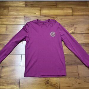 Long-sleeved T-shirt